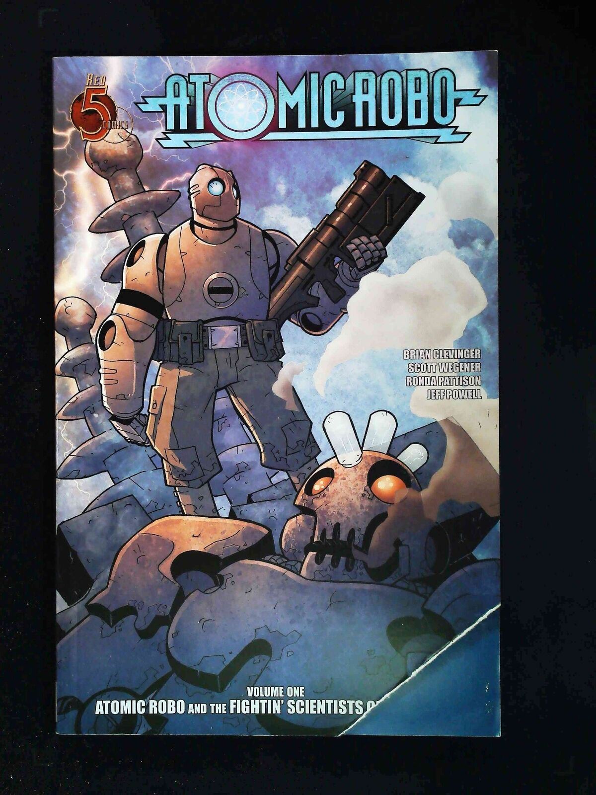 Atomic Robo Tpb #1 Red 5 Comics Comics 2008 Fn-