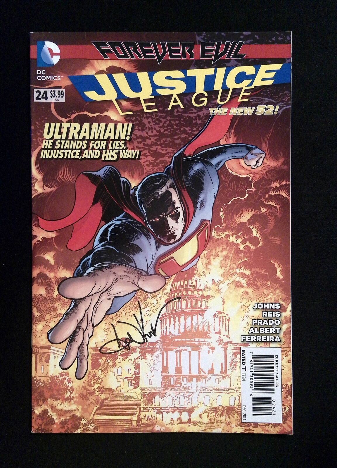 Justice League #24B DC Comics 2013 NM Signed By Aaron Kuder