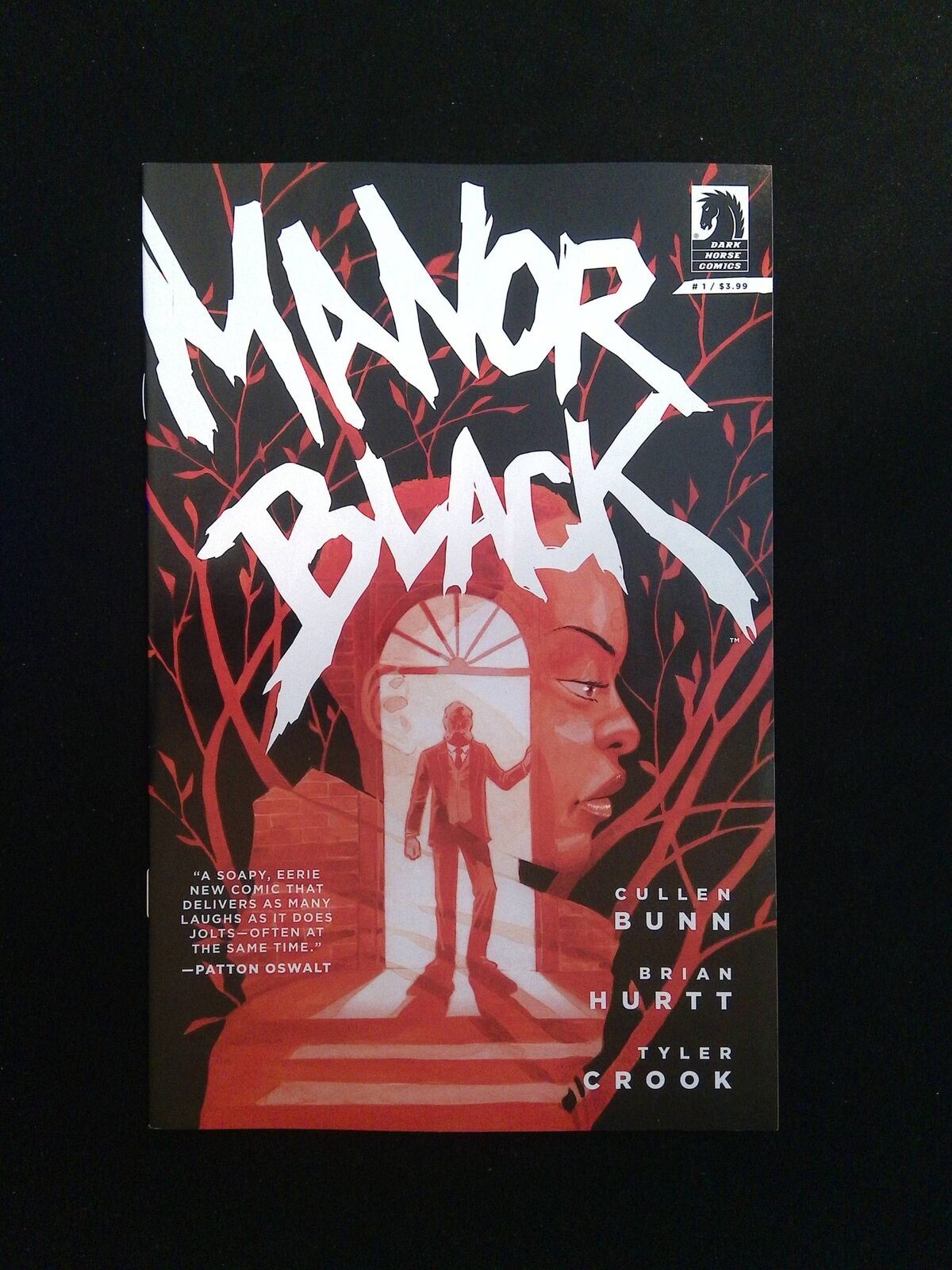 Manor Black #1 DRACK HORSE Comics 2019 VF/NM