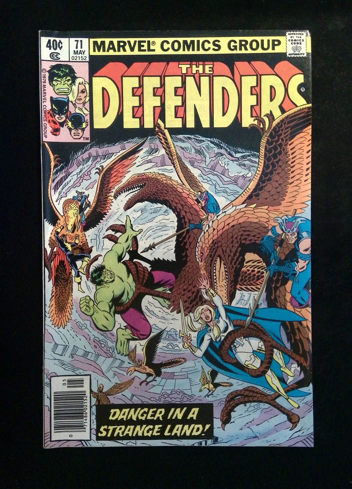 Defenders #71 MARVEL Comics 1979 VF NEWSSTAND