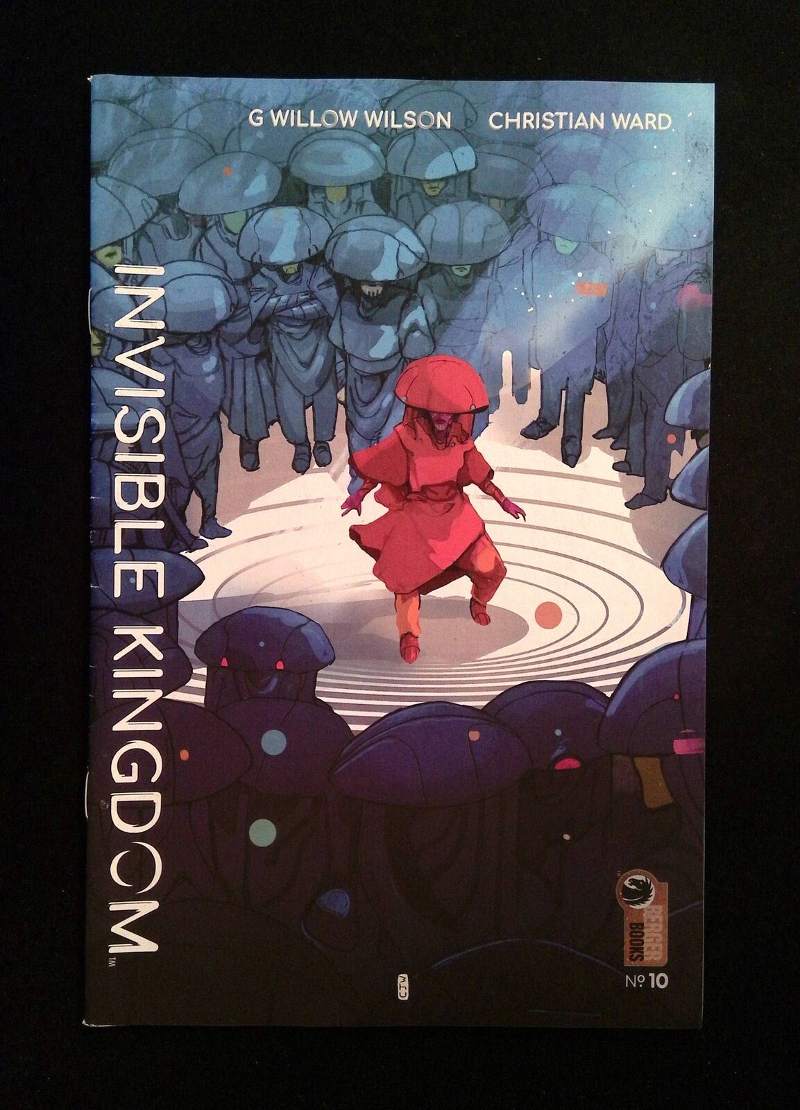 Invisible Kingdom #10 Dark Horse Comics 2020 VF+