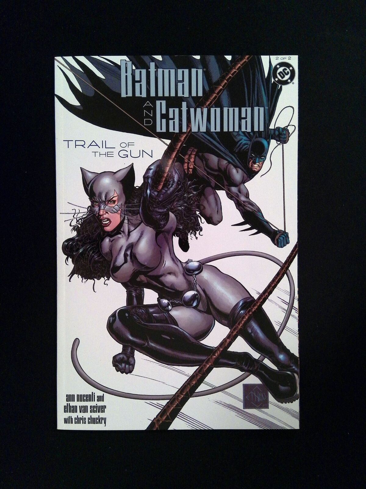 Batman And Catwoman Trail Of The Gun #2 DC Comics 2004 NM+