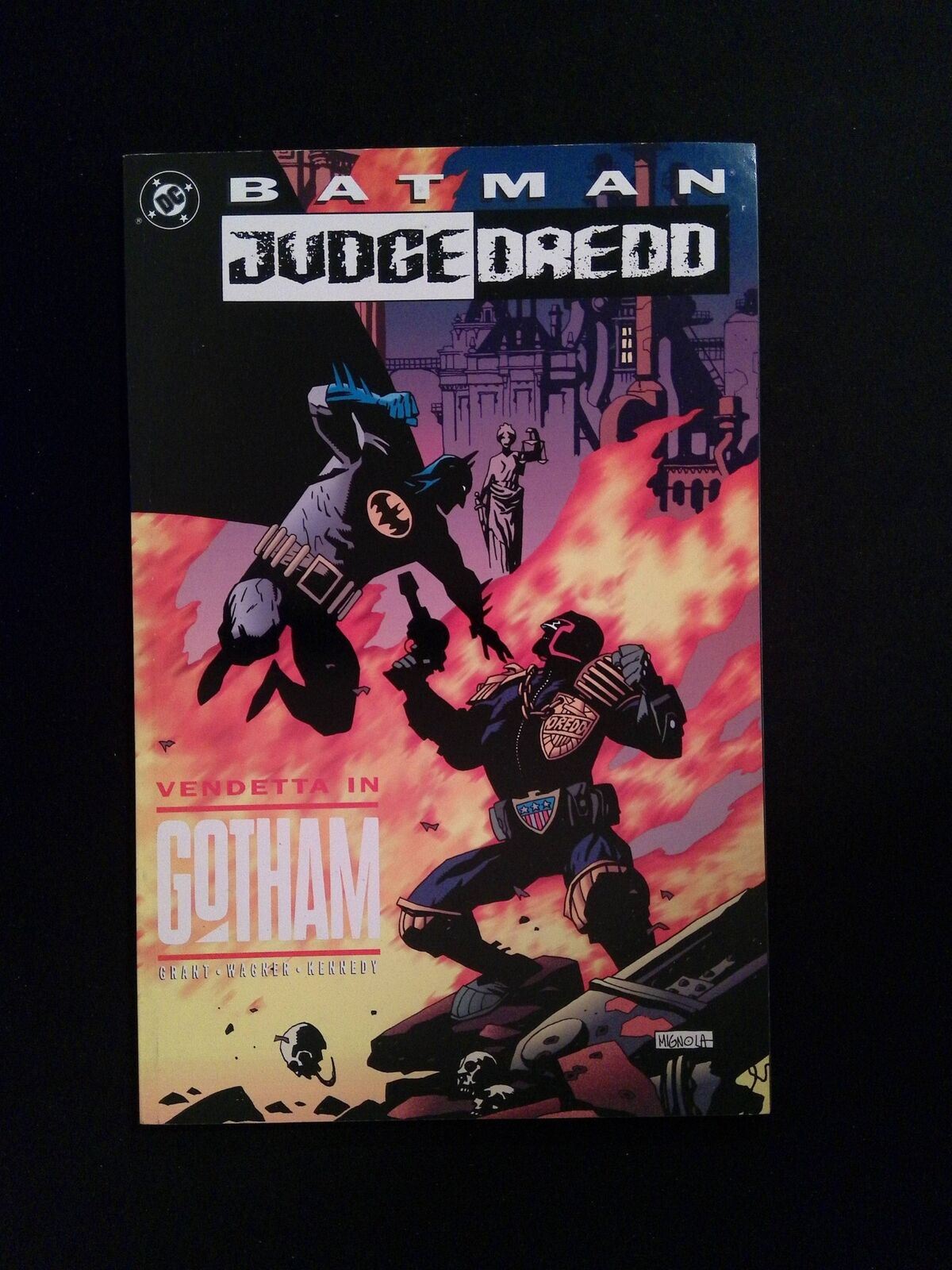Batman Judge Dredd Vendetta in Gotham #1 DC Comics 1993 VF+