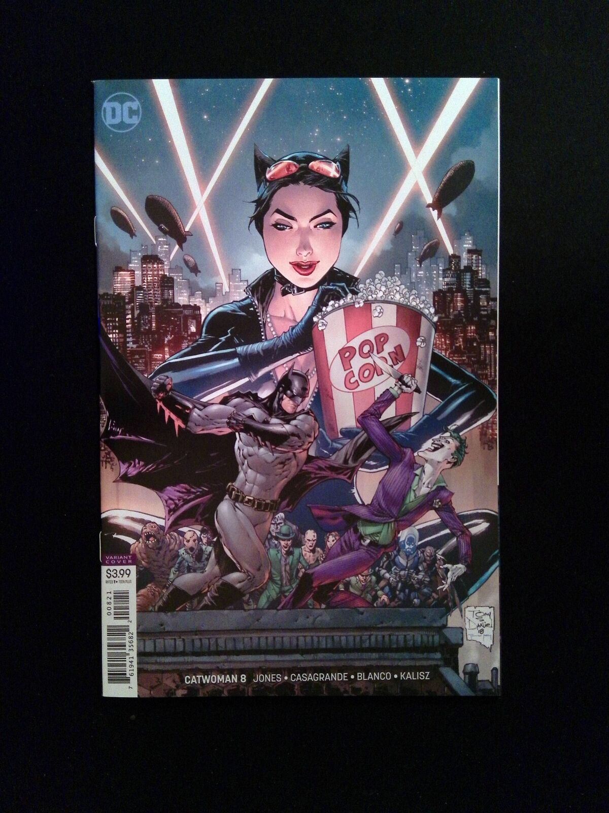 Catwoman #8B DC Comics 2019 NM+ JONES VARIANT