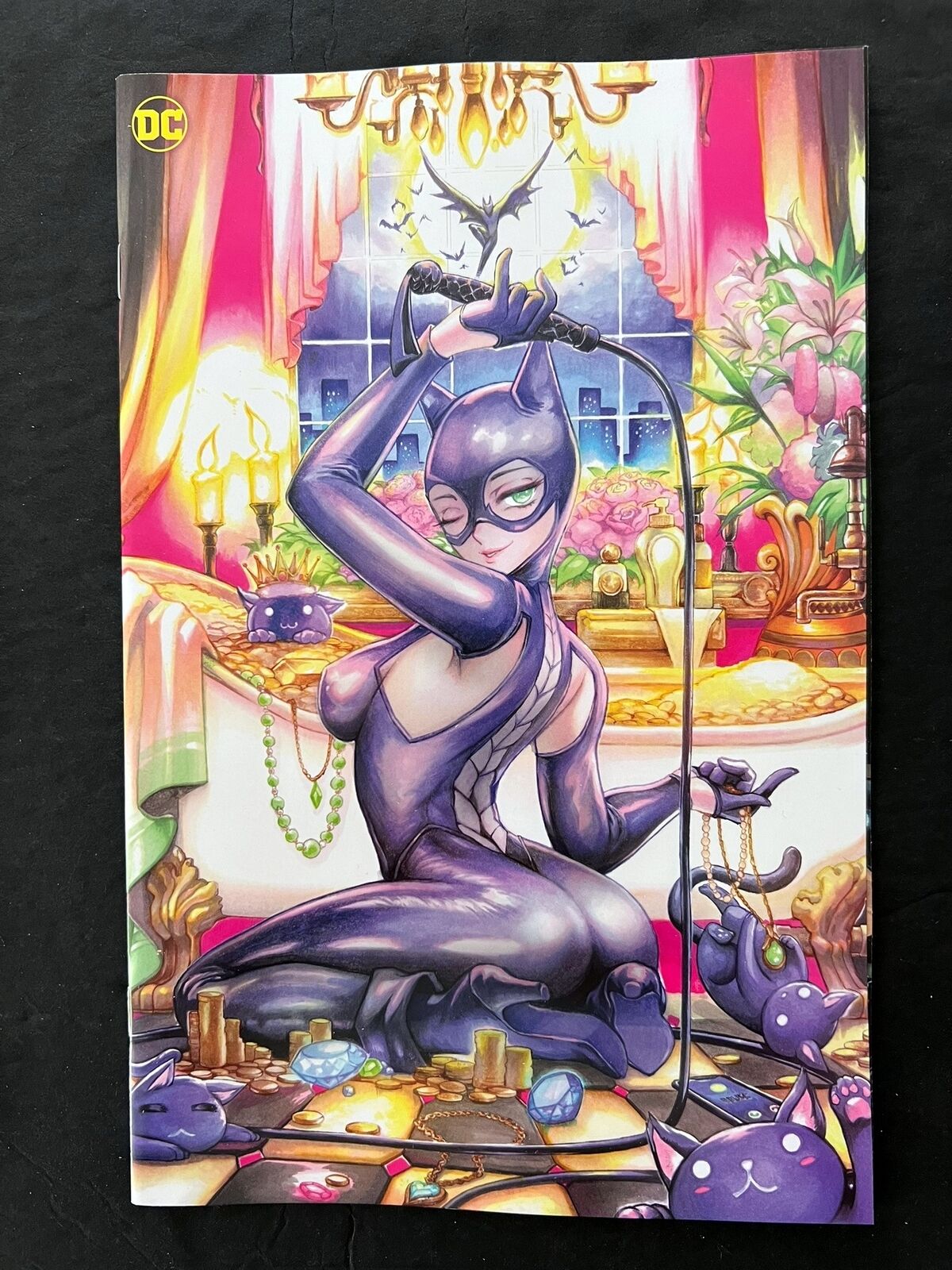 Catwoman #58 DC Rachta Lin Exclusive Virgin Variant
