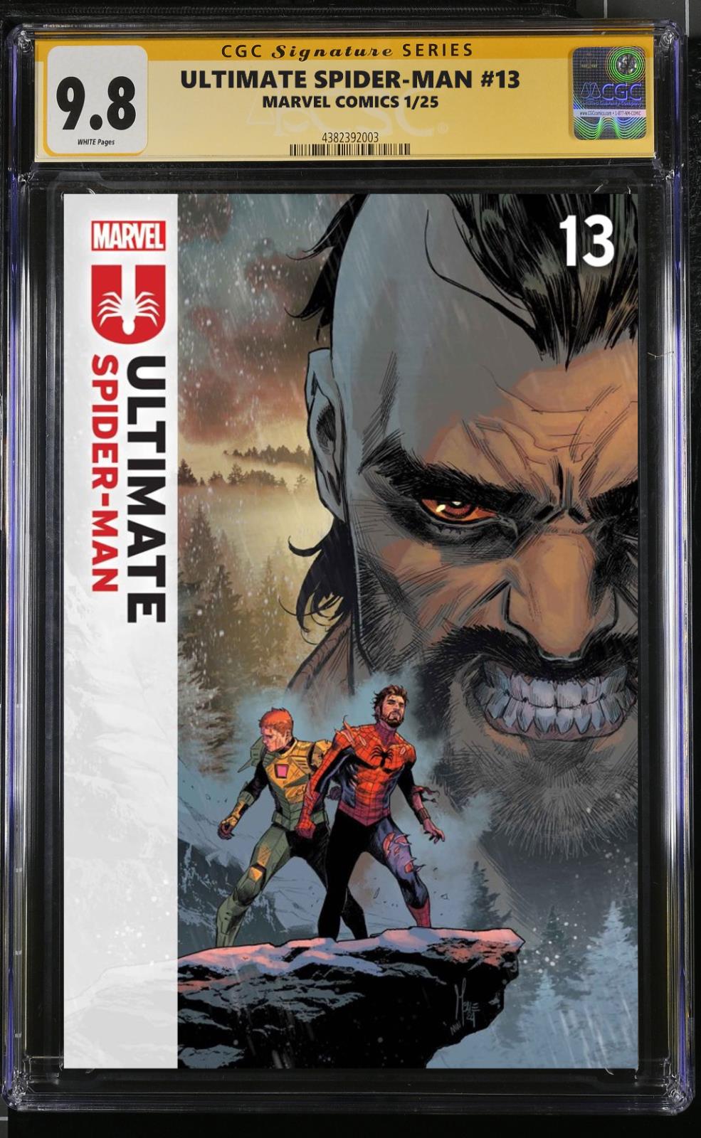 ULTIMATE SPIDER-MAN #12 CGC SS/RAW MARCO CHECCHETTO SIGNED PRESALE MEGACON 2025