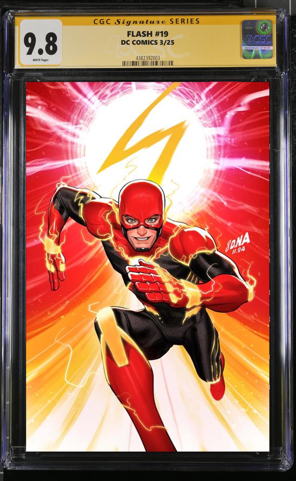 FLASH #19 CGC SS 9.8/RAW DAVID NAKAYAMA PRIVATE SIGNING PRESALE 3/25 NM