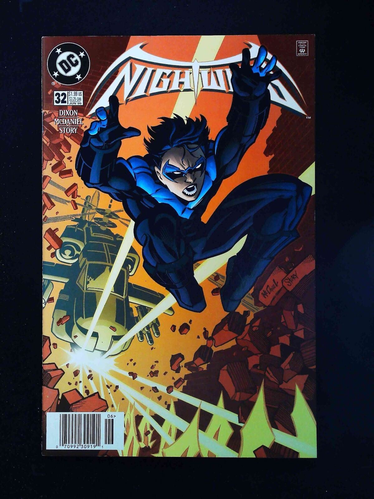 Nightwing #32  Dc Comics 1999 Vf+ Newsstand