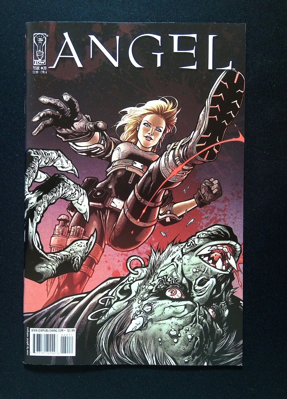 Angel  #20 (3Rd Series) Idw Comics 2009 Nm-