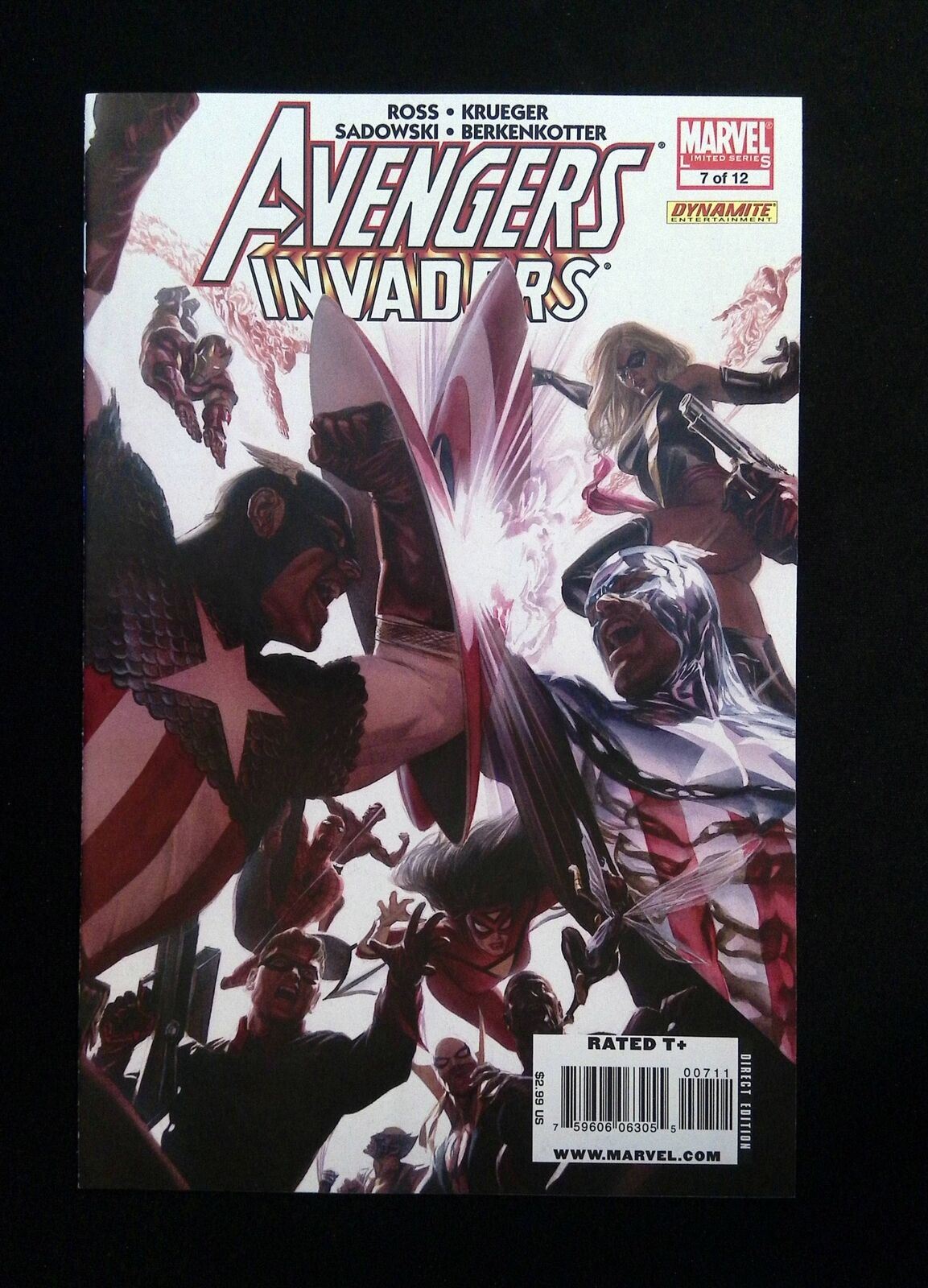 Avengers Invaders #7  Marvel/Dynamite Comics 2009 Nm-