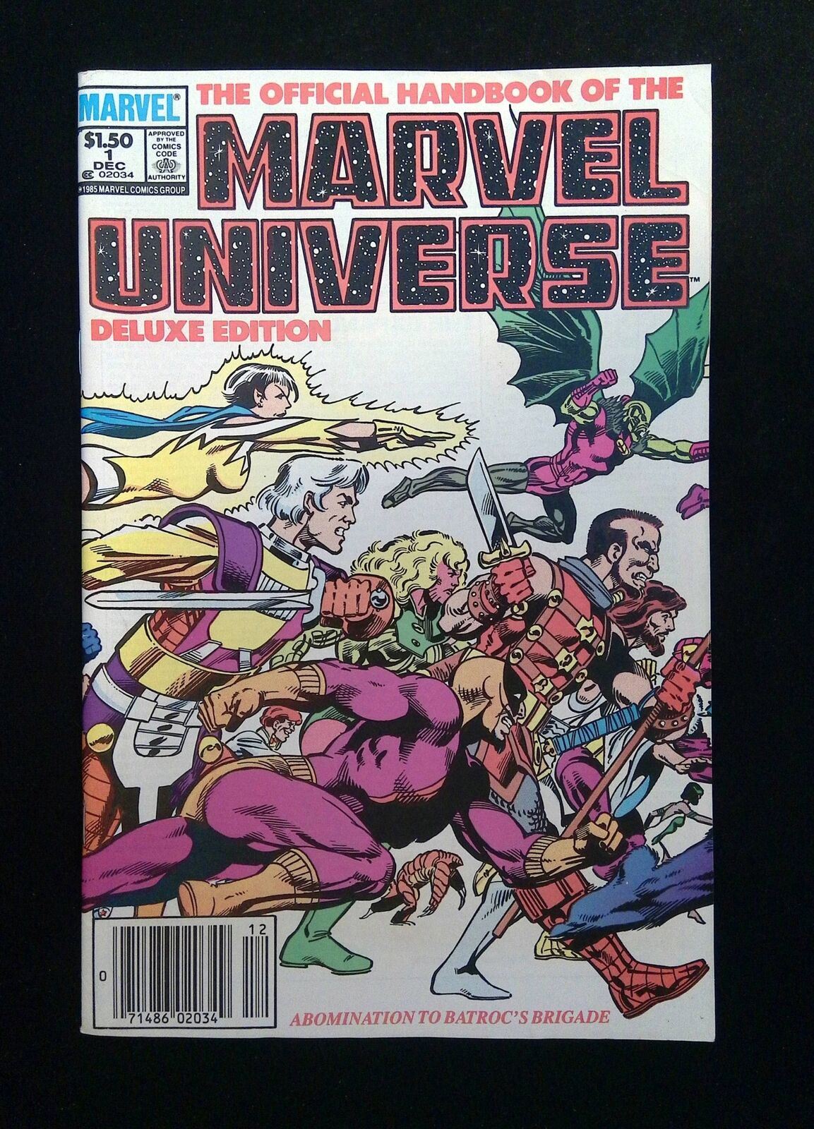 Official Handbook of the Marvel  Universe Deluxe Edition #1 1985 VF+ NEWSSTAND