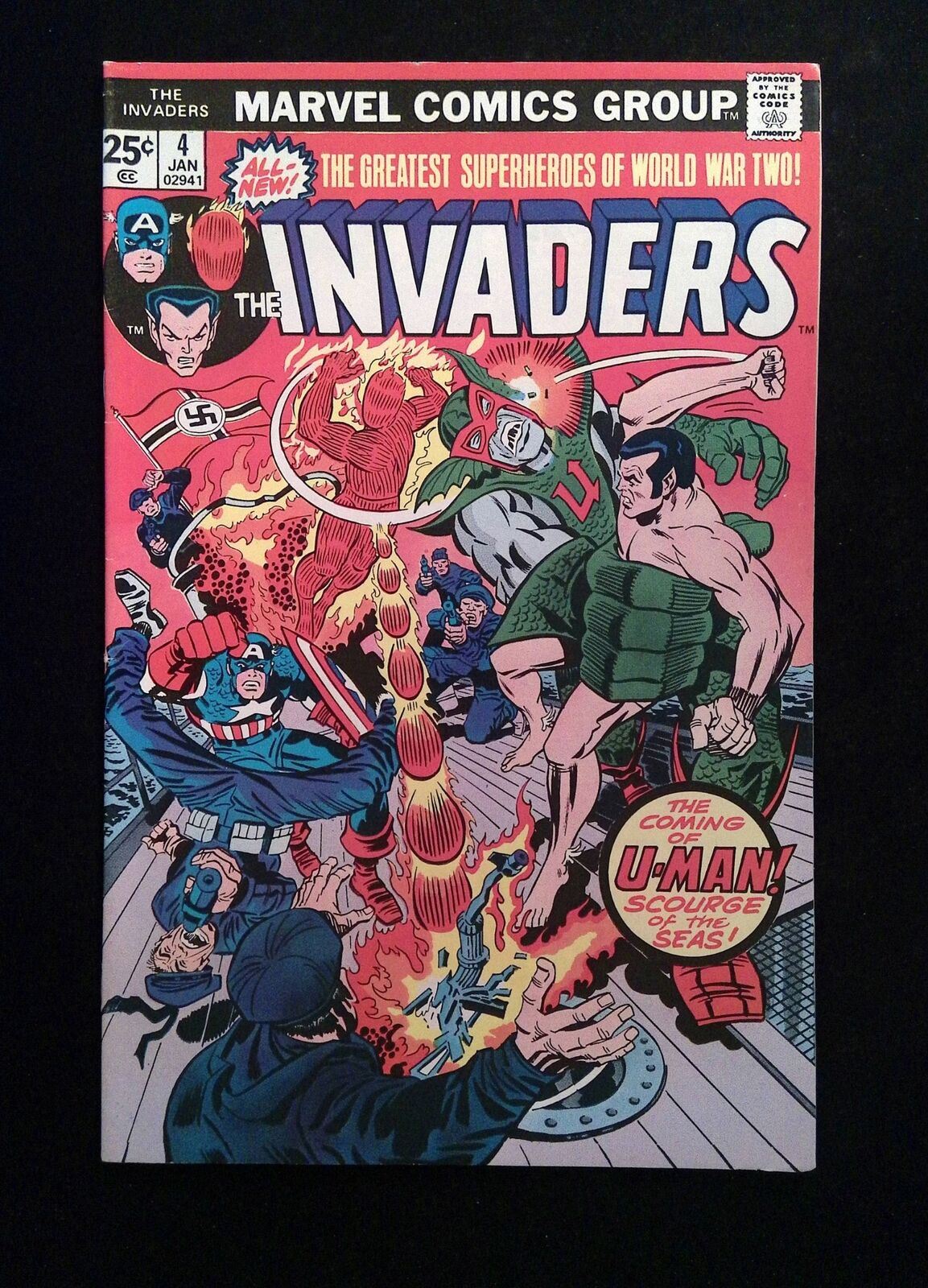 Invaders #4  MARVEL Comics 1976 VF