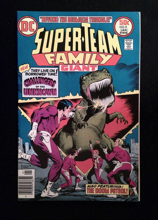 Super-Team Family #8  DC Comics 1976 VF+ NEWSSTAND