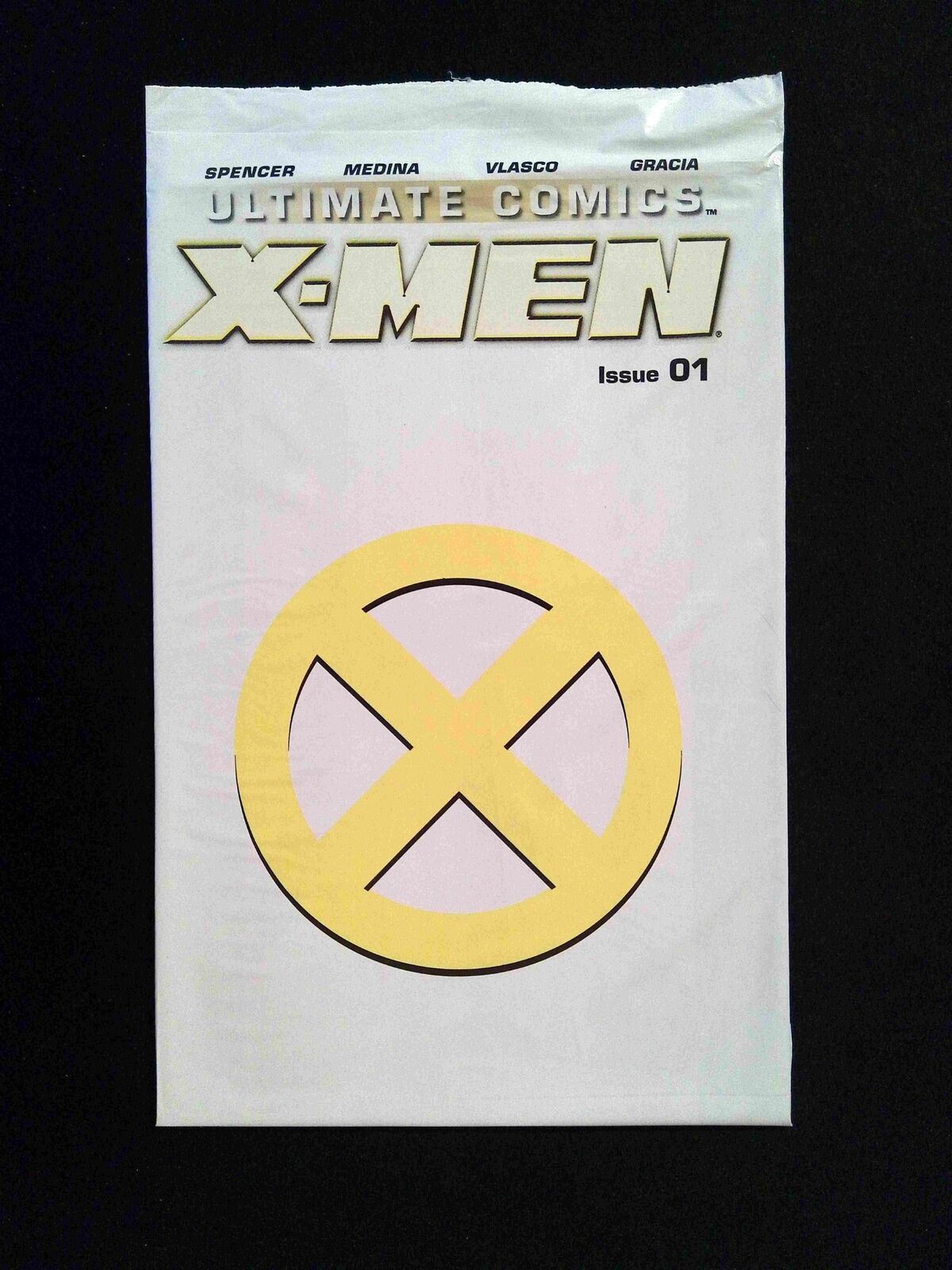 Ultimate Comics X-Men #1AP  MARVEL Comics 2011 NM  ANDREWS VARIANT