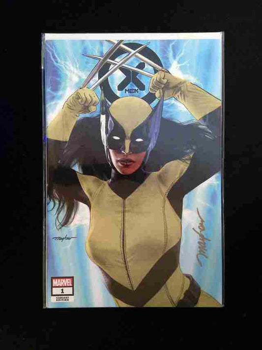 X-Men #1MAYHEW.A  MARVEL Comics 2012 NM    COA SIGNED BY MIKE MAYHEW